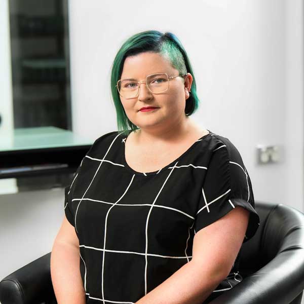 Chrissy-Senior-Stylist